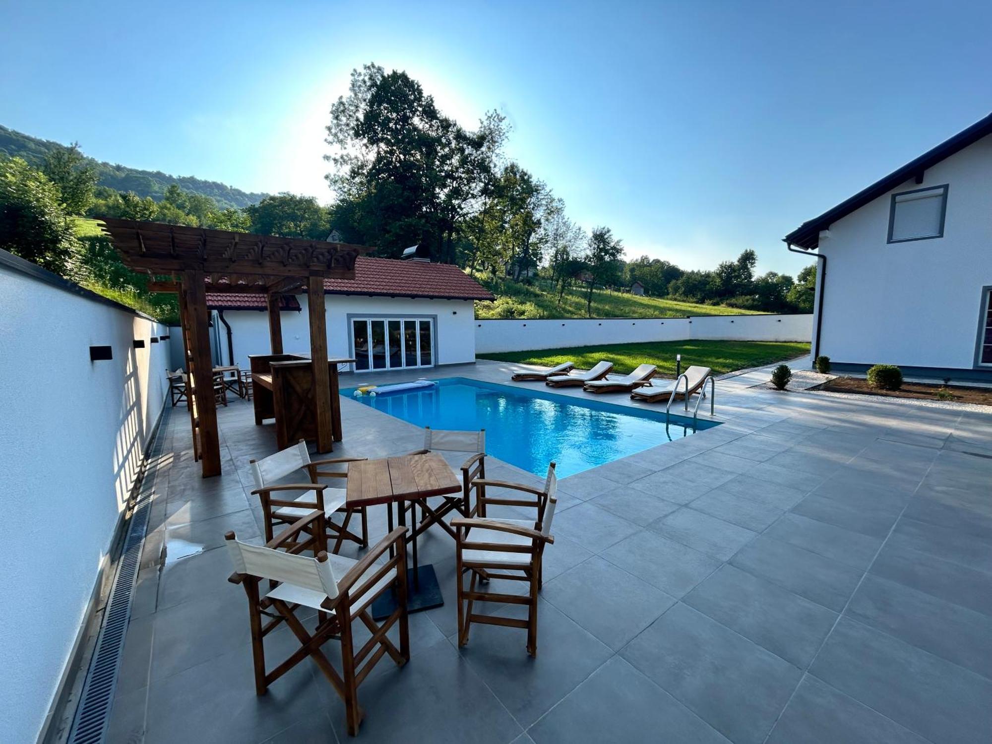 Romantic Lodge Banja Luka Exterior foto
